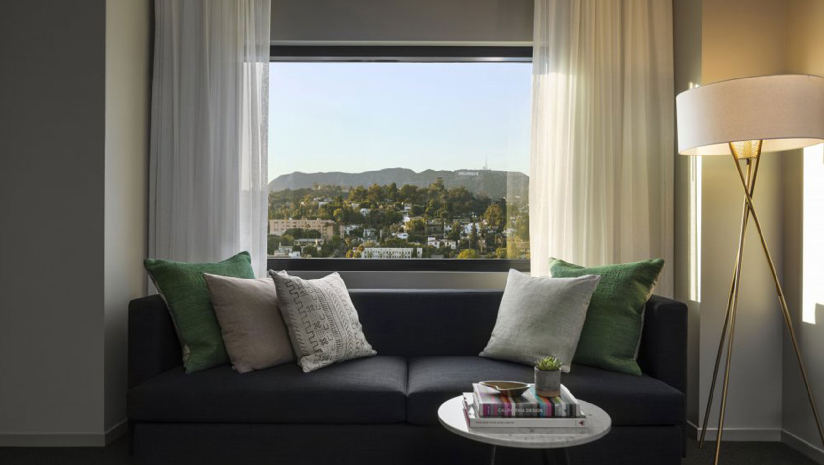 The Kimpton Everly Hotel hollywood hills king room