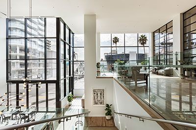 lobby-window-view-of-hollywood-on-stairs-in-everly-lobby